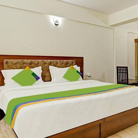 Treebo Celebrity Hotels And Suites Bangalore Ngoại thất bức ảnh